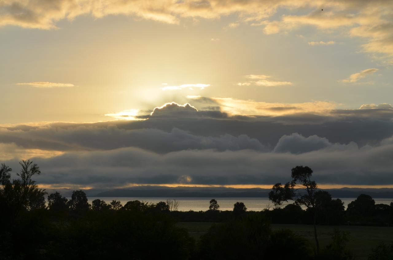 Fraser Views Bed And Breakfast River Heads エクステリア 写真